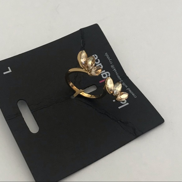 Lola and Grace Leaf U-Ring Swarovski crystals - Picture 4 of 6